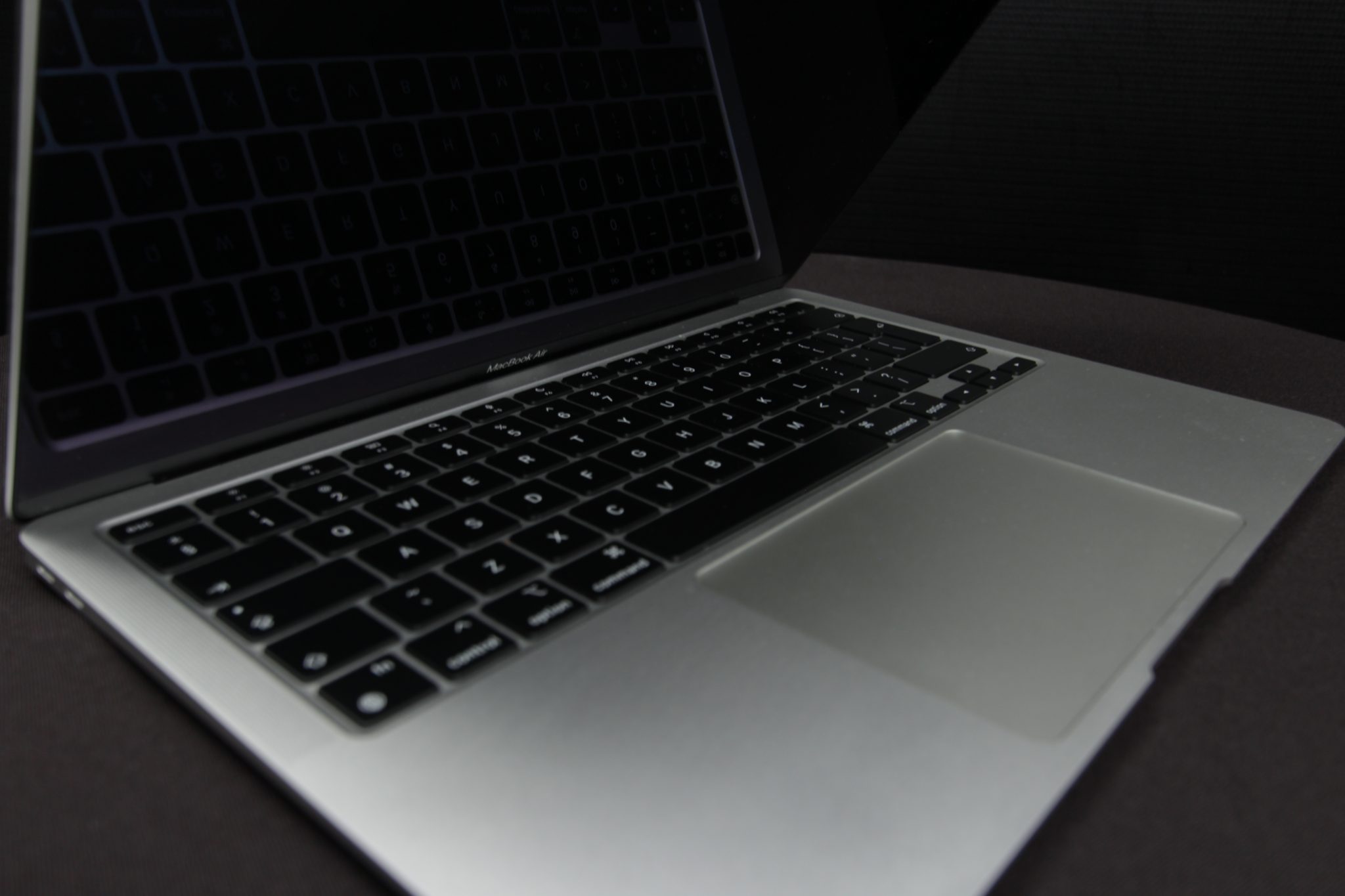 MacBook Air 13-inch Apple M1 chip 256GB SSD 8GB Ram Silver Model